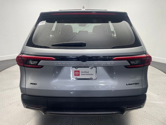 2024 Toyota Grand Highlander Limited AWD - 23010305 - 5
