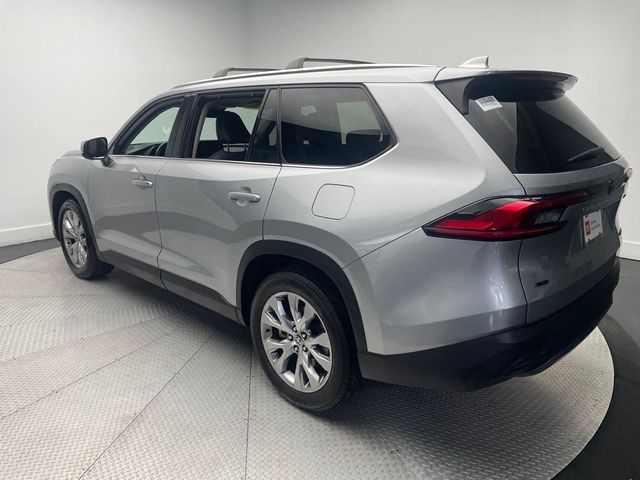 2024 Toyota Grand Highlander Limited AWD - 23010305 - 6