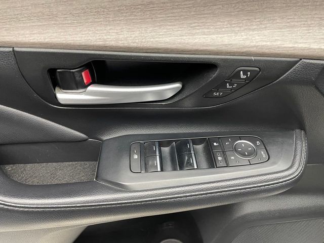 2024 Toyota Grand Highlander Limited AWD - 23015926 - 9