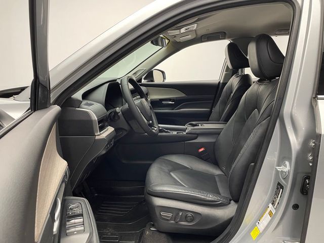 2024 Toyota Grand Highlander Limited AWD - 23015926 - 11