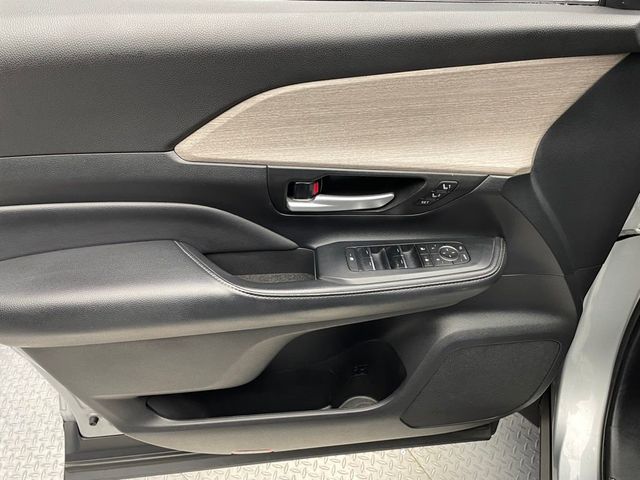 2024 Toyota Grand Highlander Limited AWD - 23015926 - 8