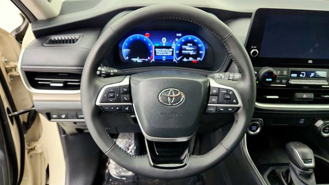 2024 Toyota Grand Highlander Limited AWD w/ Panoramic Roof - 23030977 - 12
