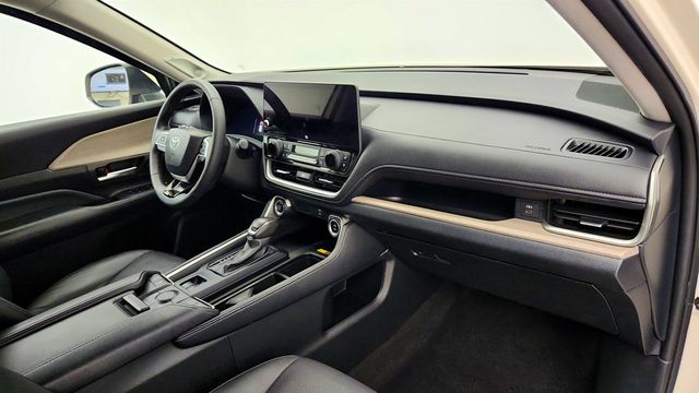 2024 Toyota Grand Highlander Limited AWD w/ Panoramic Roof - 23030977 - 24