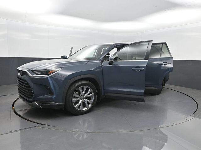 2024 Toyota Grand Highlander Limited FWD - 23020412 - 32