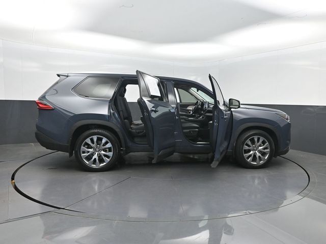 2024 Toyota Grand Highlander Limited FWD - 23020412 - 33