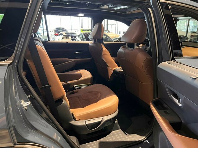 2024 Toyota Grand Highlander LocalTrade/Hybrid/MAX Platinum/Htd&CldSeats/PanoRoof/AdapCruise - 23021741 - 26