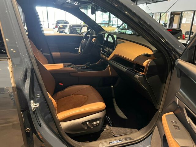 2024 Toyota Grand Highlander LocalTrade/Hybrid/MAX Platinum/Htd&CldSeats/PanoRoof/AdapCruise - 23021741 - 30