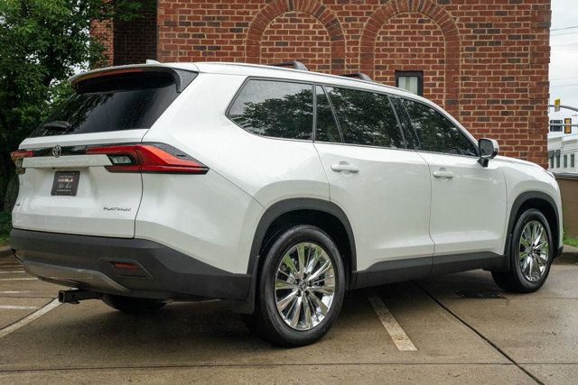 2024 Toyota Grand Highlander Platinum AWD's photo