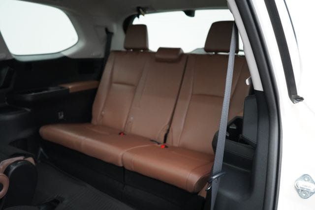 2024 Toyota Grand Highlander Platinum - 23076671 - 47