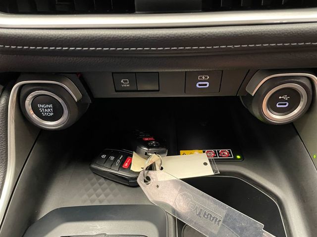 2024 Toyota Grand Highlander Platinum AWD - 22920596 - 28