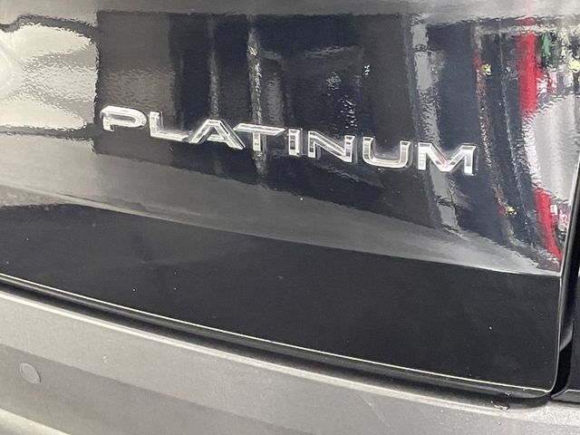 2024 Toyota Grand Highlander Platinum AWD - 22920596 - 47