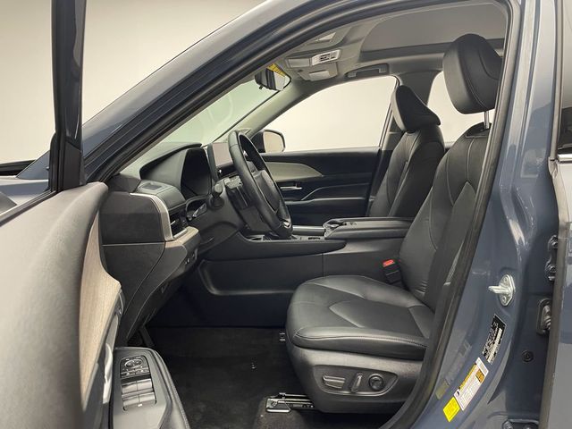 2024 Toyota Grand Highlander Platinum AWD - 22975363 - 14