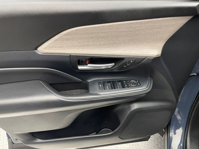 2024 Toyota Grand Highlander Platinum AWD - 22975363 - 8