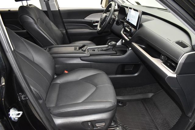 2024 Toyota Grand Highlander Platinum AWD - 23024366 - 24