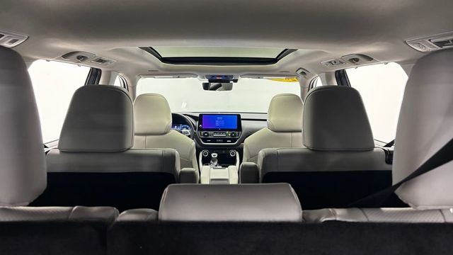 2024 Toyota Grand Highlander Platinum AWD - 23030150 - 41