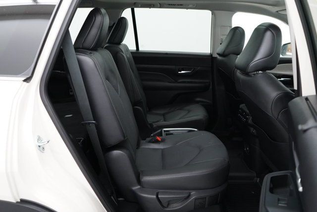 2024 Toyota Grand Highlander XLE - 23079505 - 49