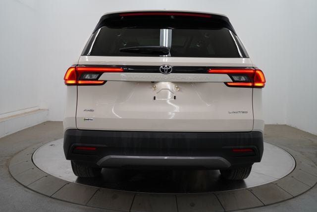 2024 Toyota Grand Highlander XLE - 23079505 - 5