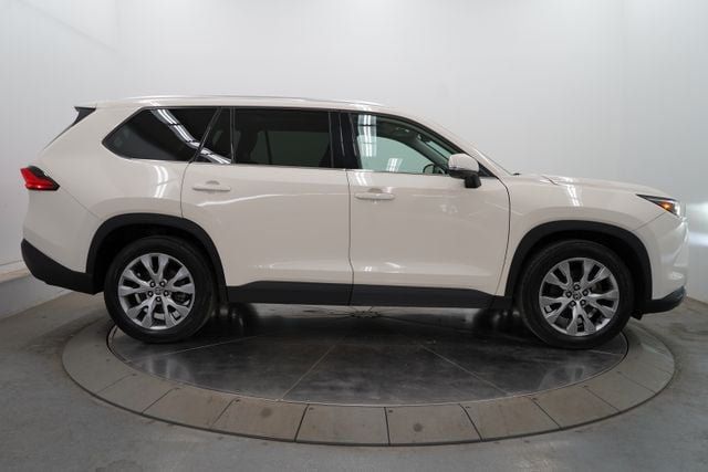 2024 Toyota Grand Highlander XLE - 23079505 - 7