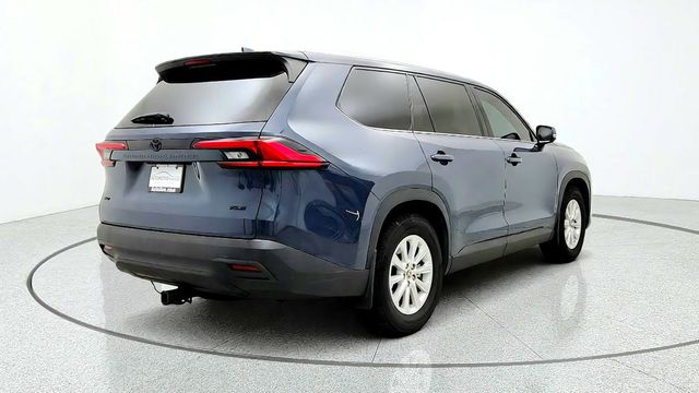 2024 Toyota Grand Highlander XLE AWD - 23099910 - 4