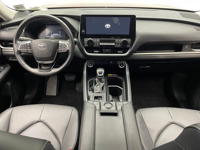 2024 Toyota Grand Highlander XLE AWD - 22926592 - 18
