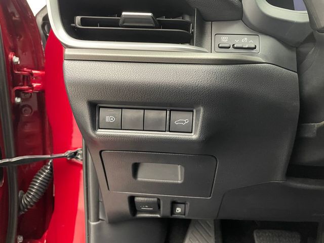 2024 Toyota Grand Highlander XLE AWD - 22926592 - 19