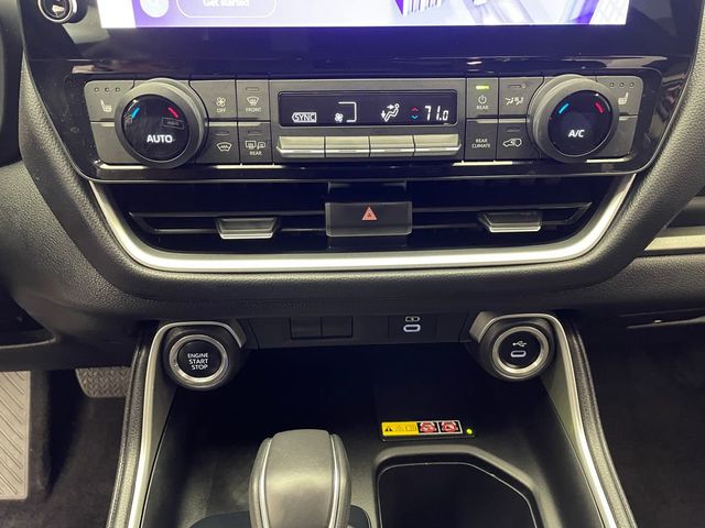 2024 Toyota Grand Highlander XLE AWD - 22926592 - 26