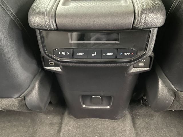 2024 Toyota Grand Highlander XLE AWD - 22926592 - 37