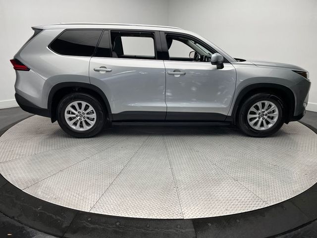 2024 Toyota Grand Highlander XLE AWD - 22951229 - 3