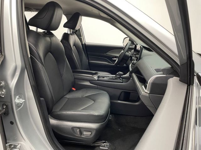 2024 Toyota Grand Highlander XLE AWD - 22973058 - 17
