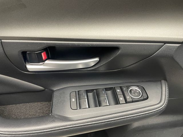 2024 Toyota Grand Highlander XLE AWD - 22975362 - 9