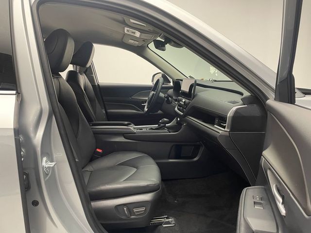 2024 Toyota Grand Highlander XLE AWD - 22975362 - 16