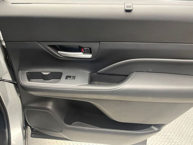 2024 Toyota Grand Highlander XLE AWD - 22975362 - 34