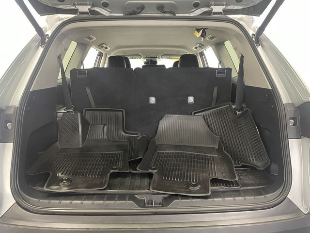 2024 Toyota Grand Highlander XLE AWD - 22975362 - 39