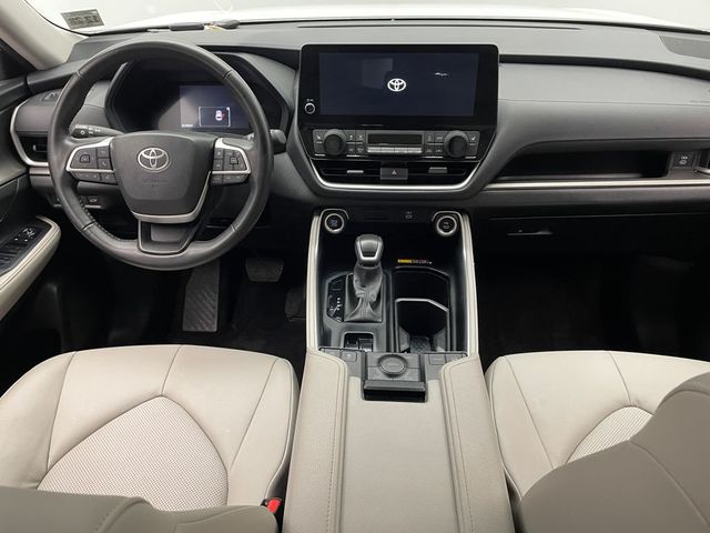 2024 Toyota Grand Highlander XLE AWD - 23013207 - 18