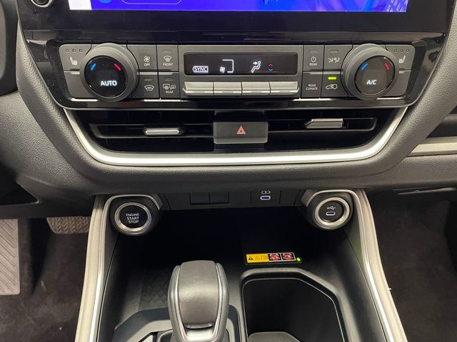 2024 Toyota Grand Highlander XLE AWD - 23013207 - 26