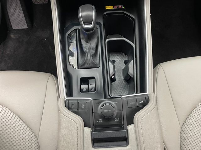 2024 Toyota Grand Highlander XLE AWD - 23013207 - 28