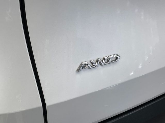 2024 Toyota Grand Highlander XLE AWD - 23013207 - 44