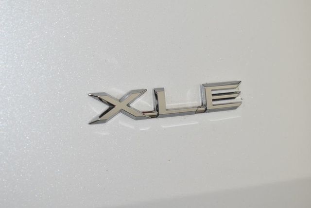 2024 Toyota Grand Highlander XLE AWD - 23024458 - 9