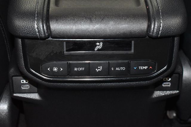 2024 Toyota Grand Highlander XLE AWD - 23024458 - 30