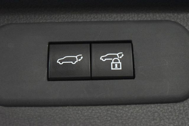 2024 Toyota Grand Highlander XLE AWD - 23024458 - 37