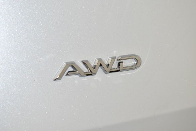 2024 Toyota Grand Highlander XLE AWD - 23024458 - 8