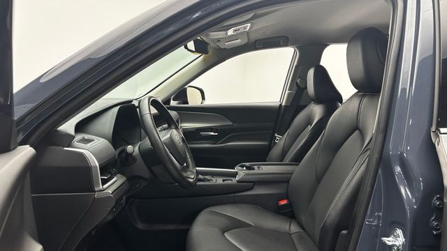 2024 Toyota Grand Highlander XLE AWD - 23034745 - 9