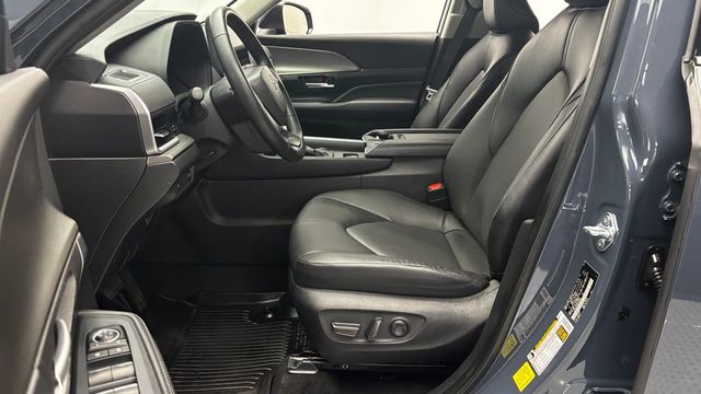 2024 Toyota Grand Highlander XLE AWD - 23034745 - 10
