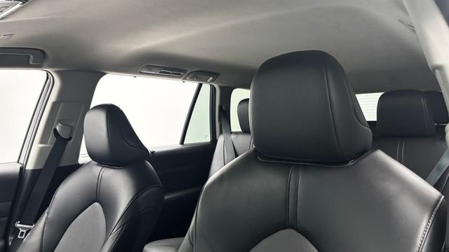 2024 Toyota Grand Highlander XLE AWD - 23034745 - 15
