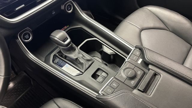 2024 Toyota Grand Highlander XLE AWD - 23034745 - 22