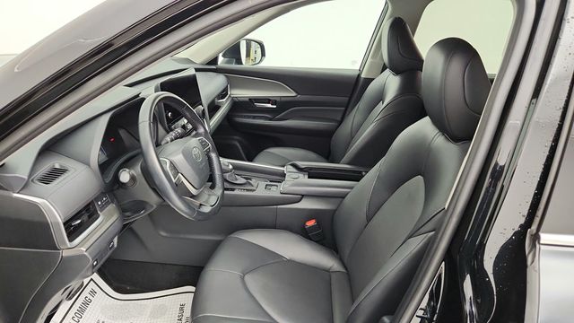 2024 Toyota Grand Highlander XLE AWD - 22950890 - 18