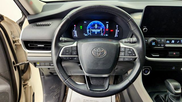 2024 Toyota Grand Highlander XLE AWD - 23029972 - 8