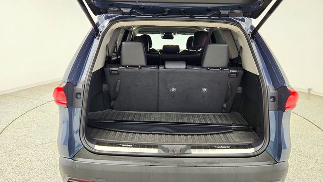 2024 Toyota Grand Highlander XLE AWD - 23099910 - 19
