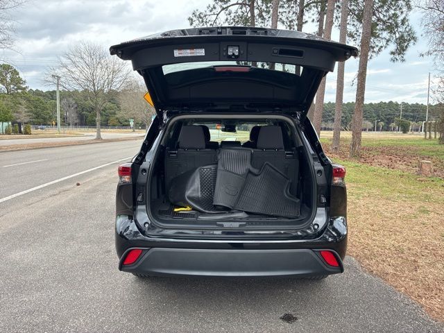 2024 Toyota Highlander  - 22987886 - 17