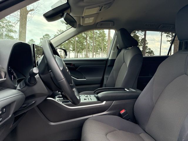 2024 Toyota Highlander  - 22987886 - 20